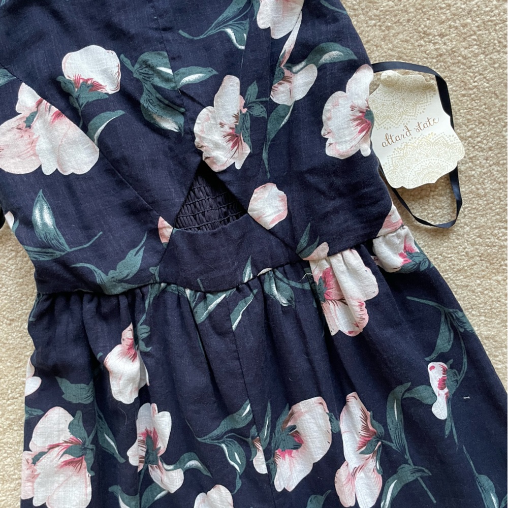 Altar’d State romper - Picture 2 of 3